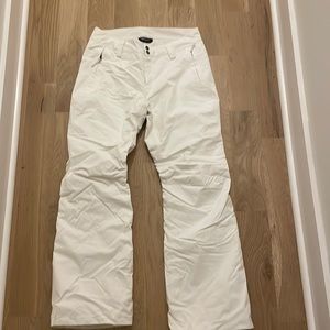 Womens north face ski pants. Size medium, never worn, without tags